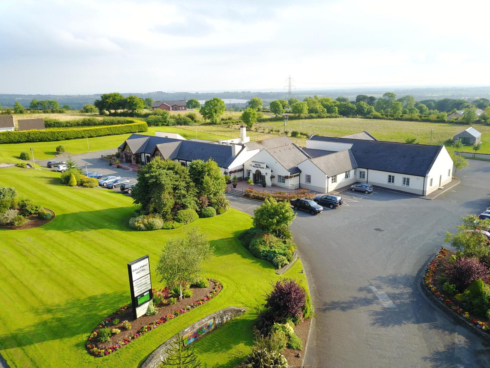 Ballymac Hotel Stonyford Екстериор снимка